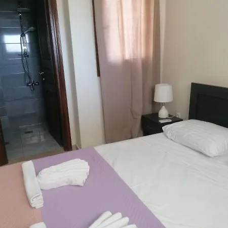 Ionion Fos Lägenhetshotell 4*