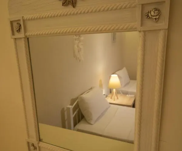 Ionion Fos Aparthotel