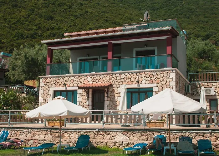 Aparthotel Ionion Fos 4*