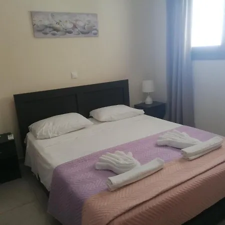 Ionion Fos نِكيانا