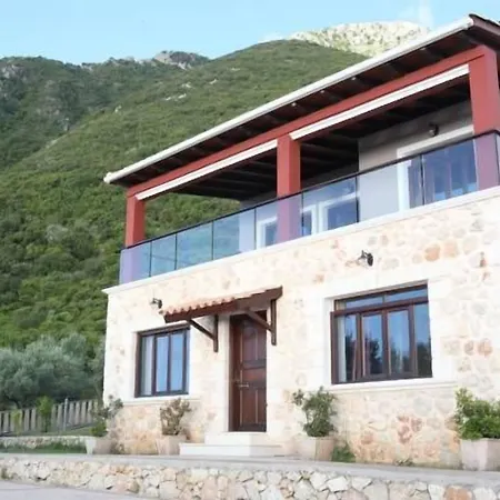 Ionion Fos 4* نِكيانا