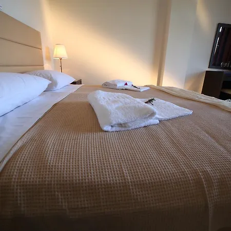 Ionion Fos Hotel de apartamente 4*